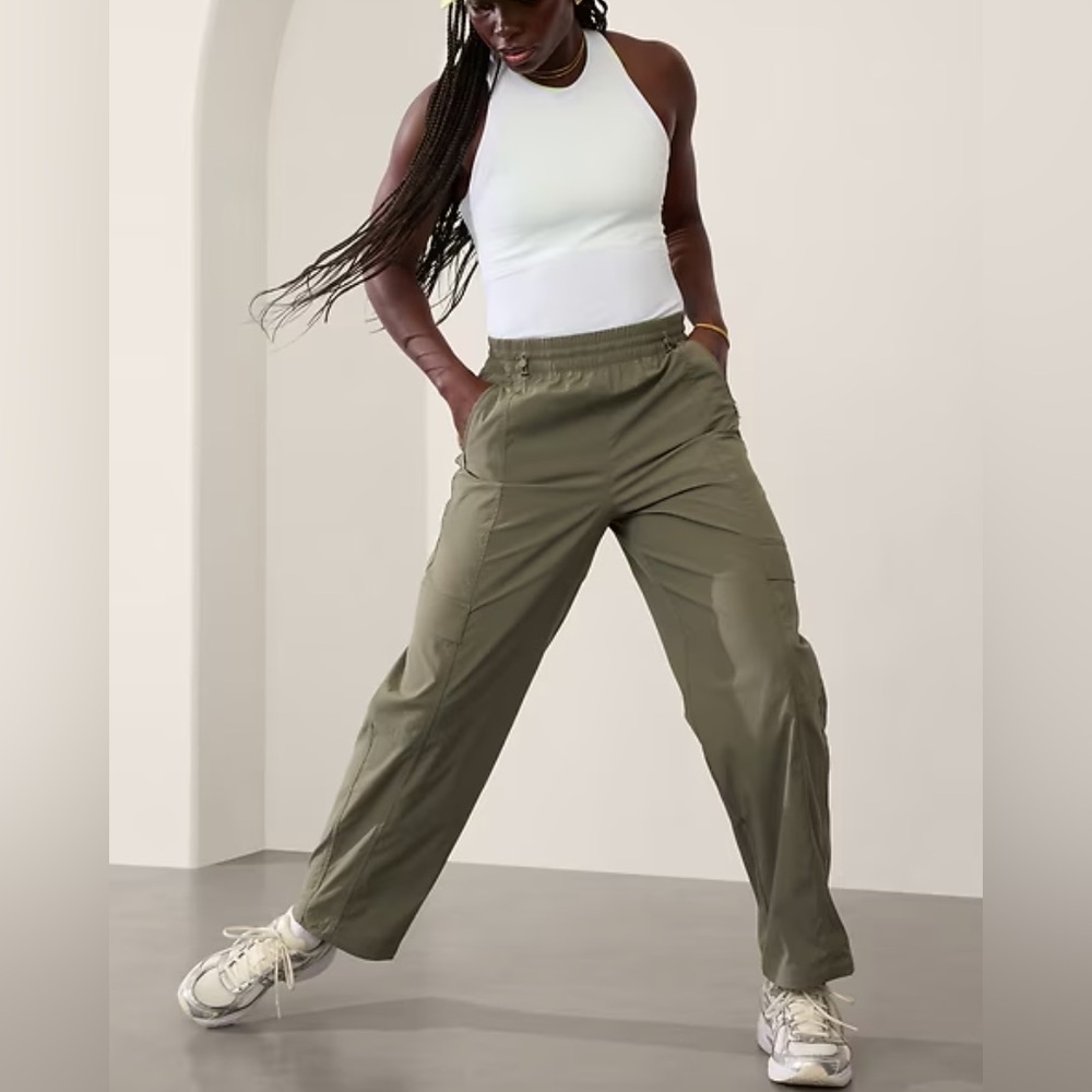 Everlane Khaki Chinos